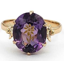 Yellow Gold Ring- Women's