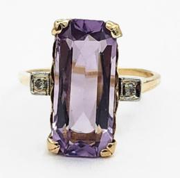 Yellow Gold Ring- Women's
