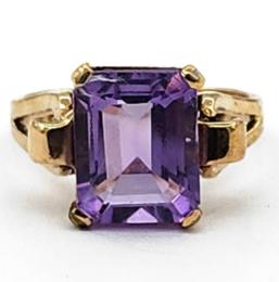 Yellow Gold Ring- Women's