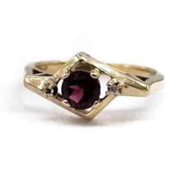 Yellow Gold Ring- Women's