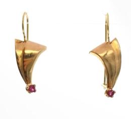 Yellow Gold Earring