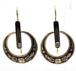 Yellow Gold Earring