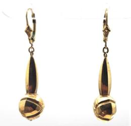 Yellow Gold Earring