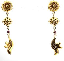 Yellow Gold Earring