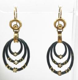 Yellow Gold Earring