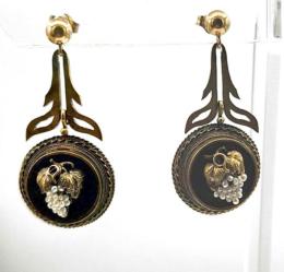 Yellow Gold Earring
