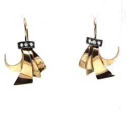 Yellow Gold Earring