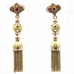 Yellow Gold Earring