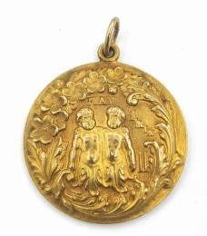 Yellow Gold Pendants