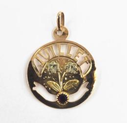 Yellow Gold Pendants
