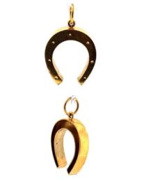 Yellow Gold Pendants