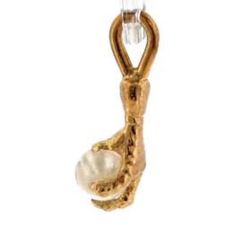 Yellow Gold Pendants