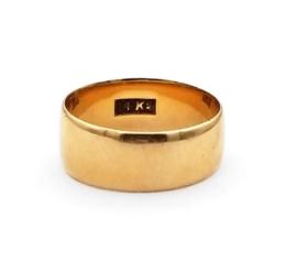 Yellow Gold Women's Wedding Bands