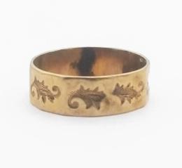 Yellow Gold Women's Wedding Bands