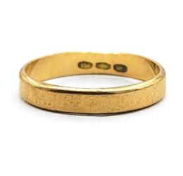 Yellow Gold Women's Wedding Bands