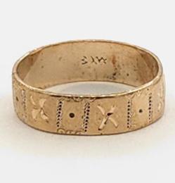 Yellow Gold Women's Wedding Bands