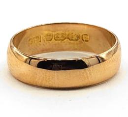 Yellow Gold Women's Wedding Bands