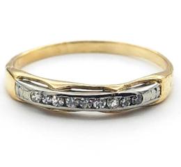 Yellow Gold Women's Wedding Bands