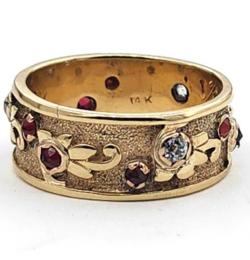 Yellow Gold Women's Wedding Bands