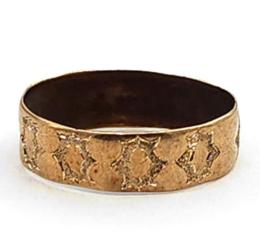 Yellow Gold Women's Wedding Bands