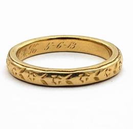 Yellow Gold Women's Wedding Bands