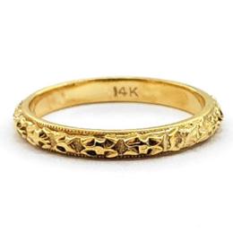 Yellow Gold Women's Wedding Bands