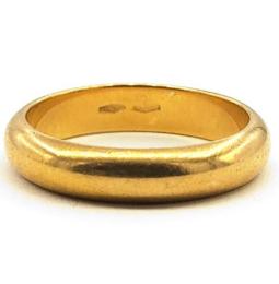 Yellow Gold Men's Wedding Bands