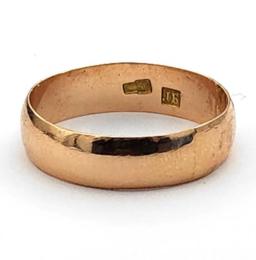 Yellow Gold Men's Wedding Bands