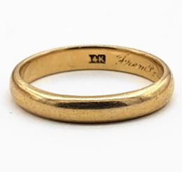Yellow Gold Men's Wedding Bands