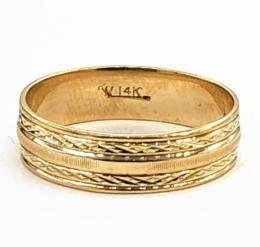 Yellow Gold Men's Wedding Bands