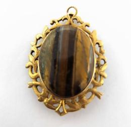 Yellow Gold Pin
