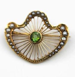 Yellow Gold Pin