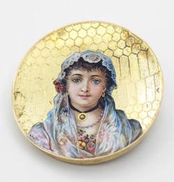Yellow Gold Pin