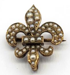 Yellow Gold Pin
