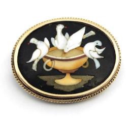 Yellow Gold Pin