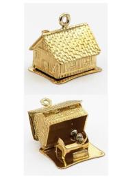 Yellow Gold Charm