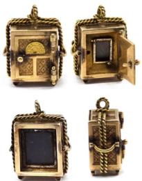 Yellow Gold Charm