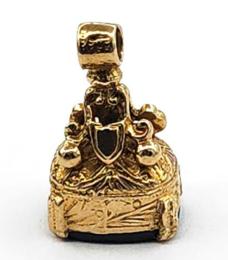 Yellow Gold Cool Finds