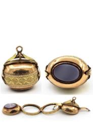 Yellow Gold Cool Finds