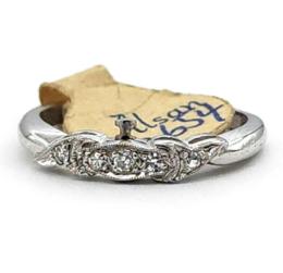 White Gold Women's Wedding Bands