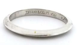 Platinum Women's Wedding Bands